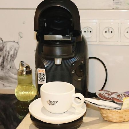 Apartman - Cafe Princ Pod Hradem Wifi, Klima Штернберк Екстер'єр фото